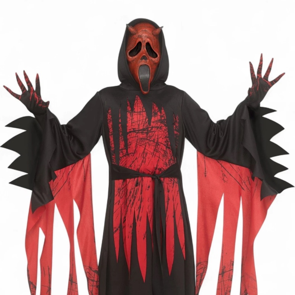 $55 Aged Devil Youth Kids Red and black Ghost Face costume boys size 8-10 medium